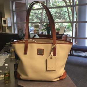 Dooney & Bourke Large brown and cream handbag